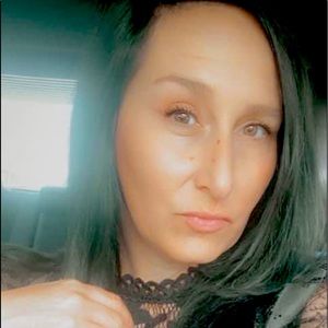 Meet your Posher, Chesela